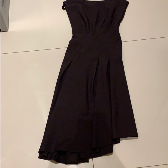 Never worn asymmetrical dress - Picture 3 of 6